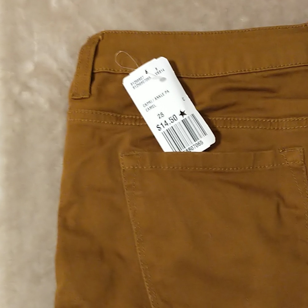 NWT Forever 21 Jeans - Picture 4 of 4